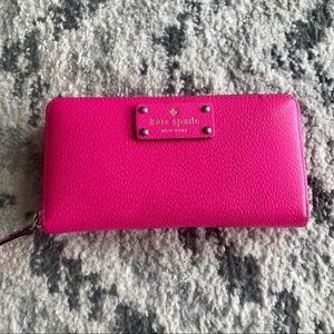 KATE SPADE CAMERON STREET LACEY WALLET